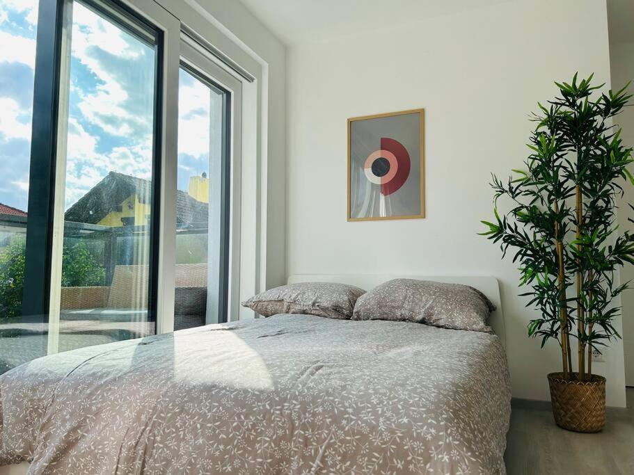 Sunny Modern Apartment With Balcony - Free Parking Viena Exterior foto
