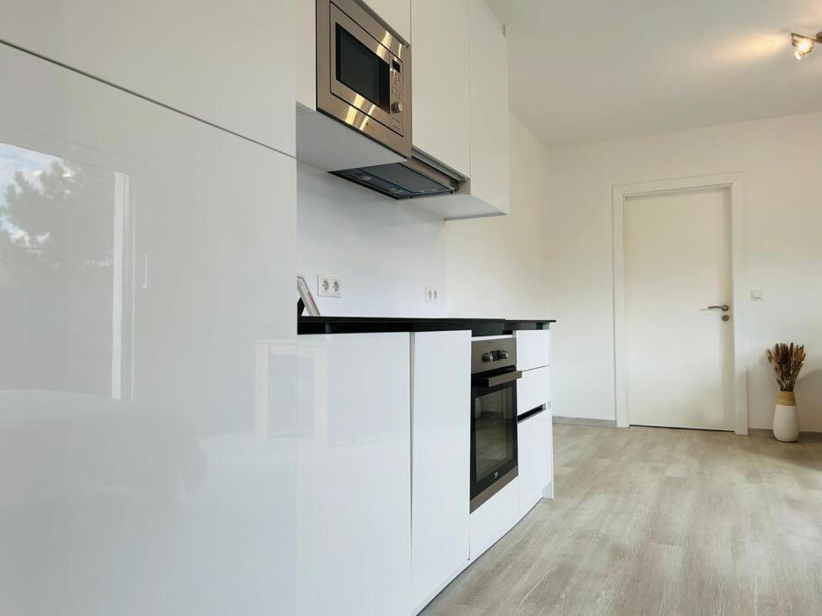 Sunny Modern Apartment With Balcony - Free Parking Viena Exterior foto