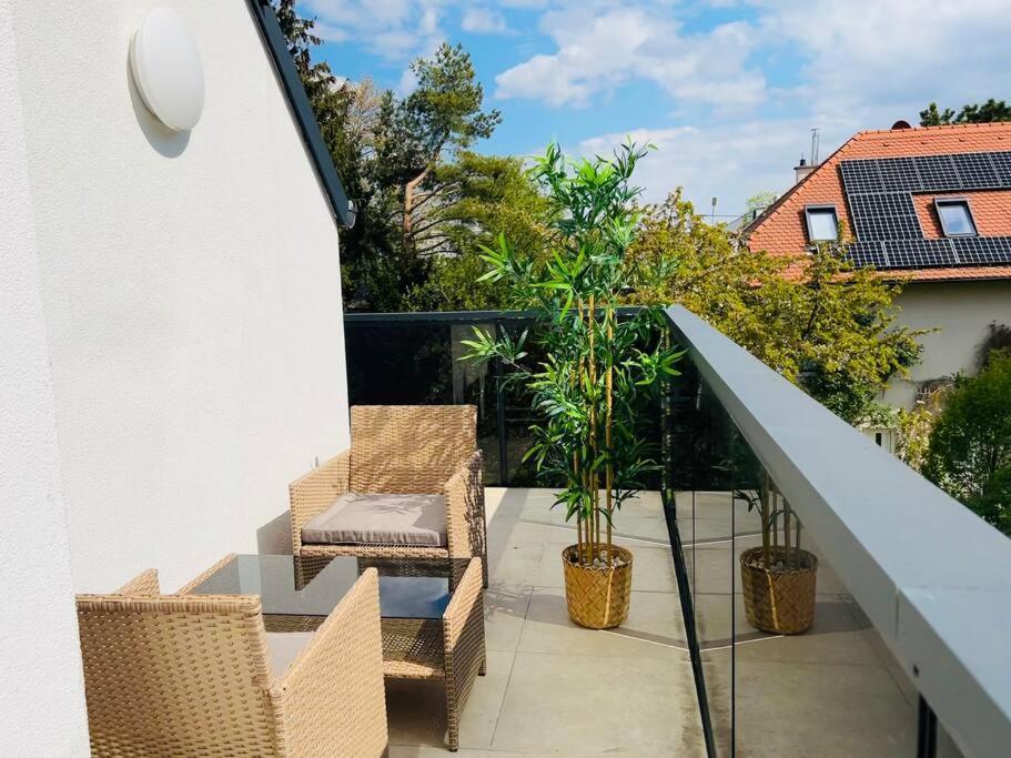 Sunny Modern Apartment With Balcony - Free Parking Viena Exterior foto